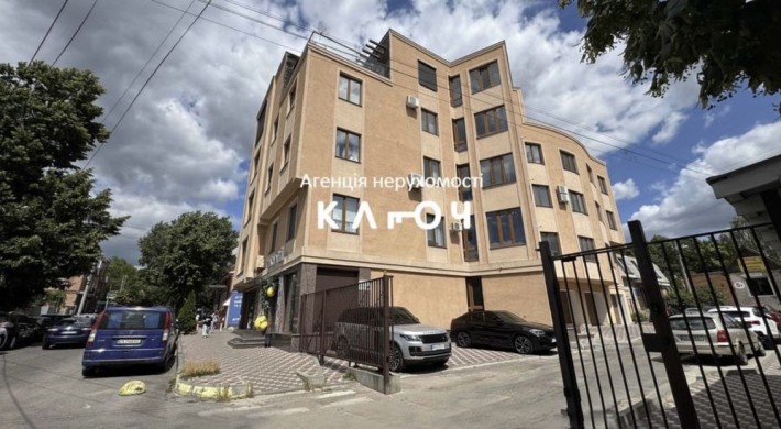 Продаж квартири в центрі міста Чорновола/Театральна - фото 1