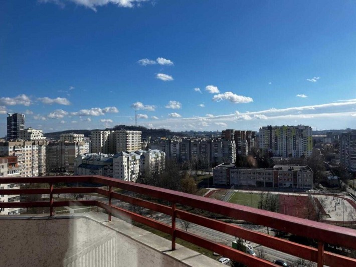 Чудова 2 кімнатна з ремонтом та меблями в Шевченківському районі! - фото 1