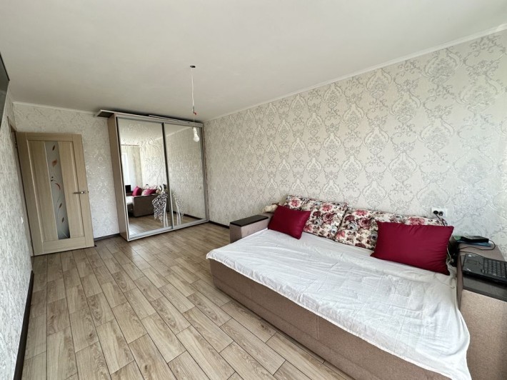 Продам 2х к.квартиру с ремонтом 47кв.м на ЮТЗ - фото 1