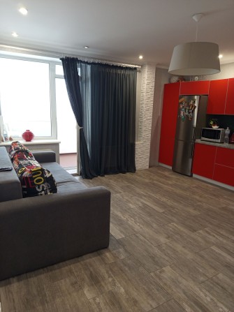 Продам 2ух комн.квартиру. - фото 1