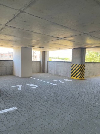 Оренда паркомісця в багаторівневому паркінгу ЖК.Resident Hall - фото 1