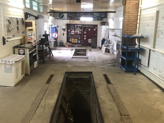 Сдам двойной гаражный бокс возле Дарницкого ЖД вокзала Киев