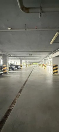 Оренда паркомісця закритий паркінг в  ЖК Парк Ленд - фото 1