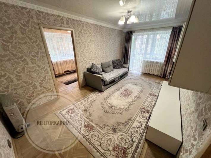 Рассвет/Космонавтів 2к квартира в продажі на 3 поверсі з ремонтом - фото 1