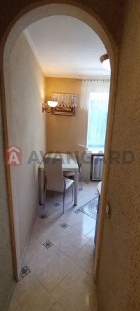 Продам 2 кімнатну квартиру в гарному стані - фото 1