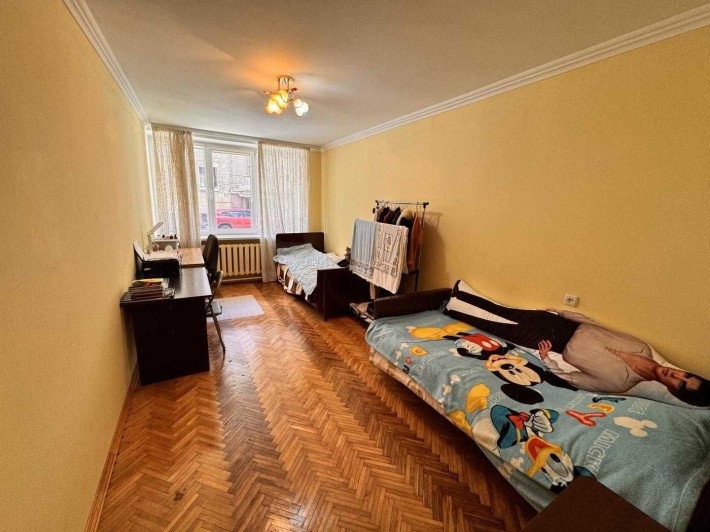 Продаж 2 кімнатної квартири з ремонтом, вул. Зарицьких / Франка, Львів - фото 1