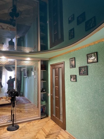 Продажа двухкомнатной квартиры - фото 1