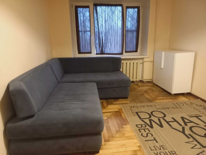Продам однокомнатную квартиру в центре ремонт техника - фото 1