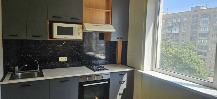 Продаж 3-х кімнатна квартира метро Наукова, вул. Космічна - фото 1
