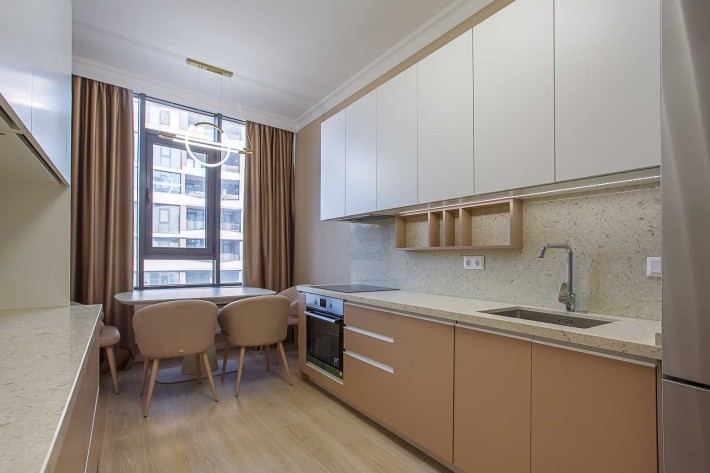 С ремонтом 3комн 101м2 в ЖК Costa Fontana, Фонтанская дорога 77-А - фото 1