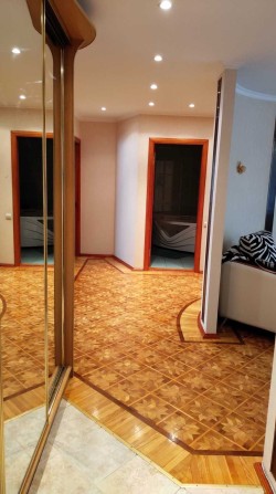 Продам свою 4-х комнатную квартиру - фото 1