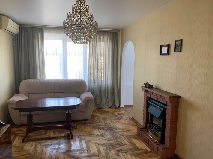 Продам 2-кімнатну квартиру - фото 1