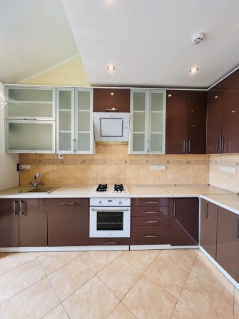 Продаж без комісії кв-ри 88 м2  з ремонтом в новобудові вул. Роксоляни - фото 1