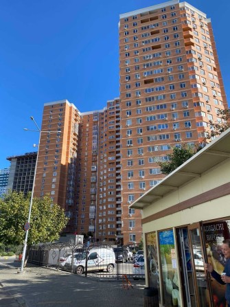 3 комнатная квартира 100 кв.м в  ЖК Дмитриевский 2 - фото 1
