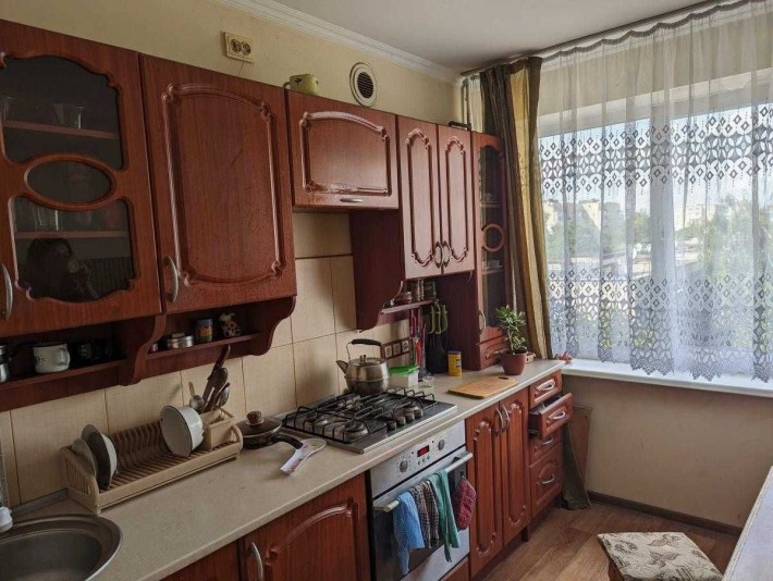 Продаж затишної 3 кімнатної квартири Вул. Наукова - фото 1