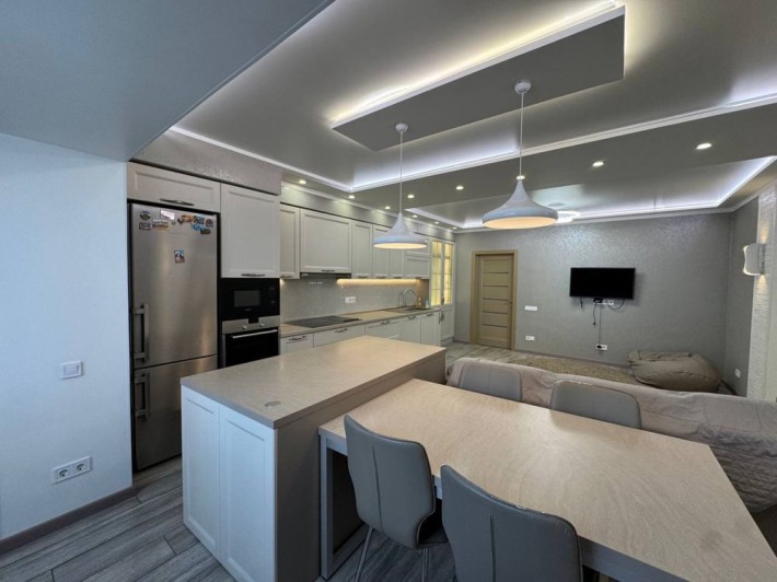 Армейская просторная 4ком квартира авторский ремонт - фото 1