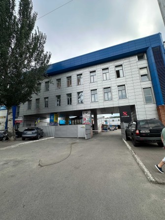 Оренда гаража в ГК "ЧАЙКА", м. Київ, вул. Новокостянтинівська, 1В - фото 1