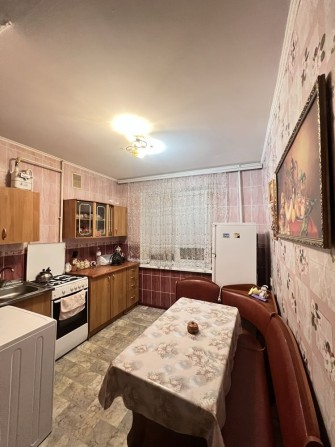 В Продажу 1 к к на Колодязній в житловому  стані - фото 1