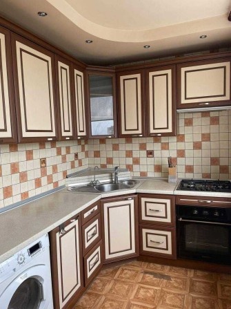 4 ком. кв. по улице  Дружбы Народов 217(2 Северная Салтовка) 77794 - фото 1