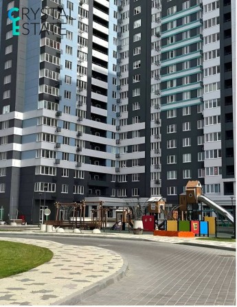 2-кімнатна квартира в зданому будинку Скай Сіті,  Варненська - фото 1
