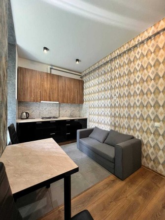 Продаж 1 кімнатної квартири-студії | 28 м² | Ближній центр | - фото 1