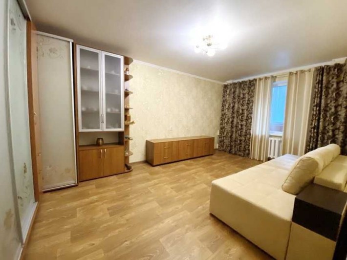 Продаю хорошу 2к.квартиру на Намиві, з меблями та технікою.ц6 - фото 1