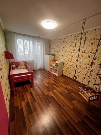 Продам 2 кв., Каденюка 5Б - фото 1