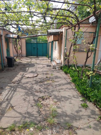 Продаю 3-х комнатную квартиру в частном секторе (Октябрьский ). - фото 1