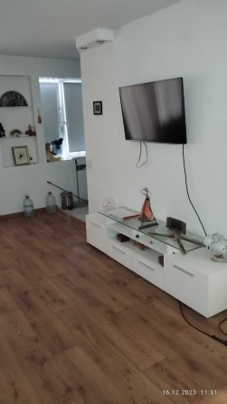 Продам свою 2кв. (студия+спальня), 2/5, метро 23 Августа (Вайбер) - фото 1