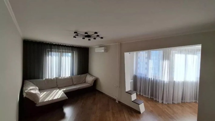 Двухкомнатная квартира с ремонтом, улица Пишоновская, Центр - фото 1