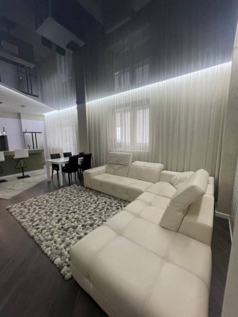 Культуры 22В новострой 3 комнаты - фото 1