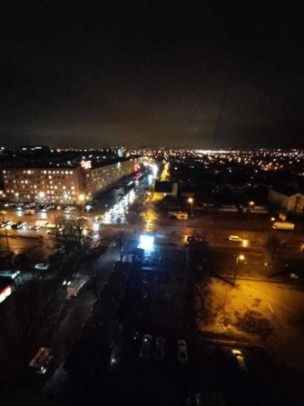Продам видовую 1 ком. квартиру - фото 1