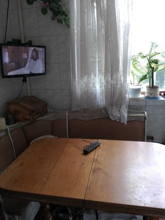 продам 3 кв м Дворец Спорта ул,Каденюка - фото 1