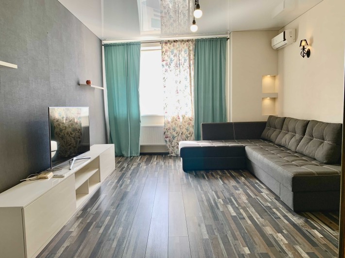 Продам 2к квартиру в новострое ЖК Гранд, м. Бот Сад - фото 1
