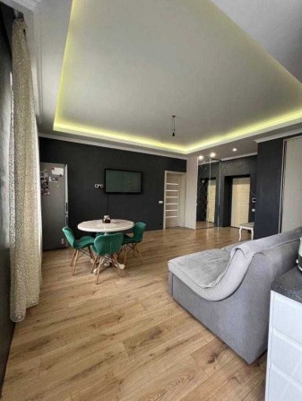 СЕРТИФИКАТ! Сталинка с дизайнерским ремонтом, 52м2,цена 55000 долл.США - фото 1