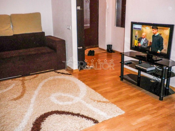 Просп Науки! 2 дом от метро! М 23 Августа! Продам красивую студию 33м2 - фото 1