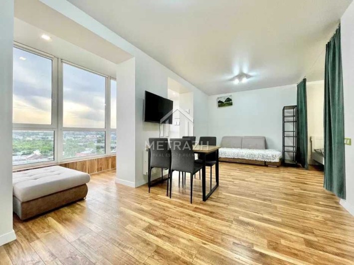 Продам 1к квартиру  в ЖК бизнес-класса Немецкий проект Центр - фото 1