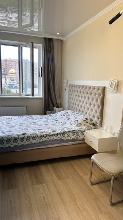 Чудова квартира по хорошій ціні поряд з Державними школою і садочком - фото 1