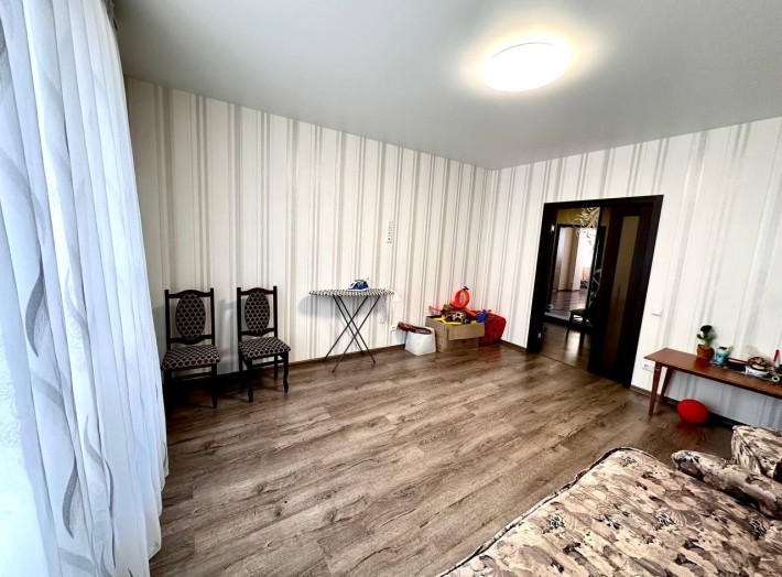 Продаж 3к З Ремонтом 78,5 м2 с. Софіївська Борщагівка вул. Шалімова 69 - фото 1
