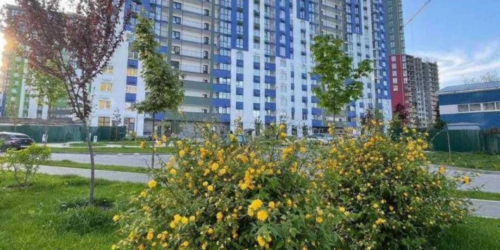 Продаж 2-к квартири вул. Виговського Івана 10 ЖК Варшавський 3 - фото 1
