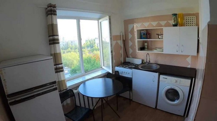 Продаж 4-кімнатної квартири на вул. Мартоса Бориса (Плеханова), 4-А, Дніпровський р-н. - фото 1