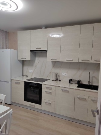 Здам гарненьку євро 2-хкімн.кв. ЖК "Атлант" вул. Металургів 35 Бровари - фото 1