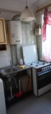 Здається 3- кімнатна квартира по пр Перемоги - фото 1