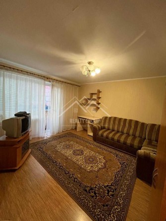 Оренда затишної однокімнатної квартири на Кресі. - фото 1