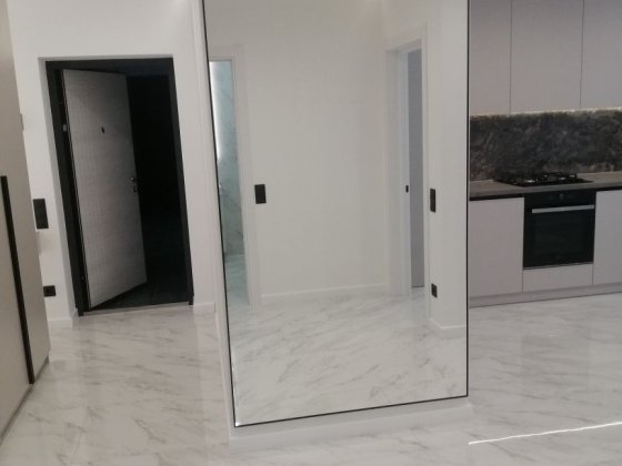 Терміново здам квартиру в центрі біля озера. Перша здача! Івано-Франківськ