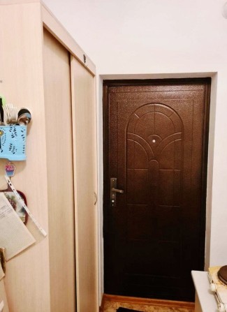 Полтава 1ком квартира- малогабаритка кухнястудия.6200 плюс  свет и все - фото 1