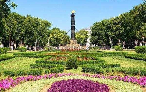 Оренда 2к студії р-н Центр - фото 1