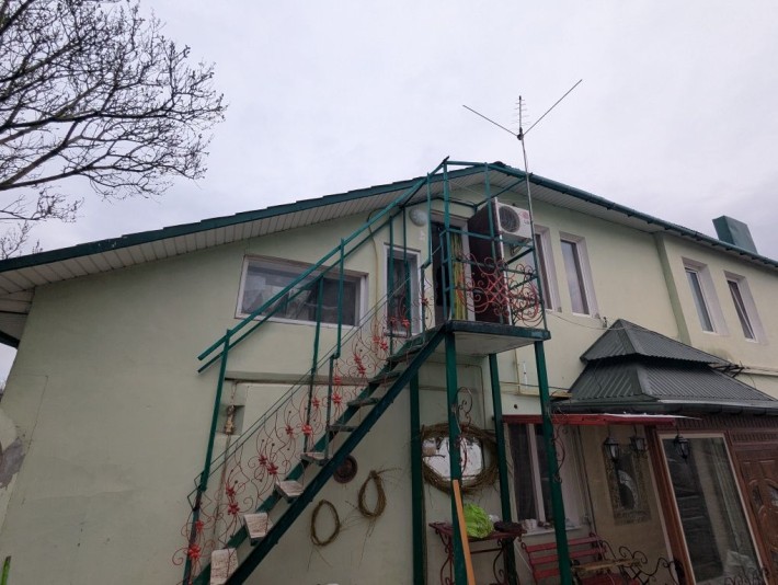 Здається 2кім. квартира в приватному будинку, центр міста - фото 1