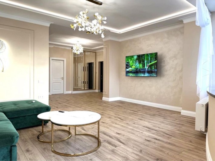 Здається в оренду 3 кім квартира в ЖК Парус 107 м2 - фото 1
