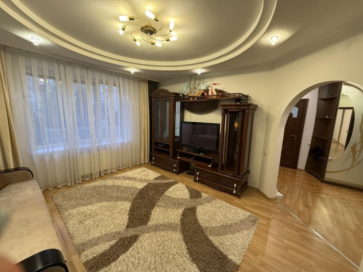 Оренда 2кв. Поділля - фото 1